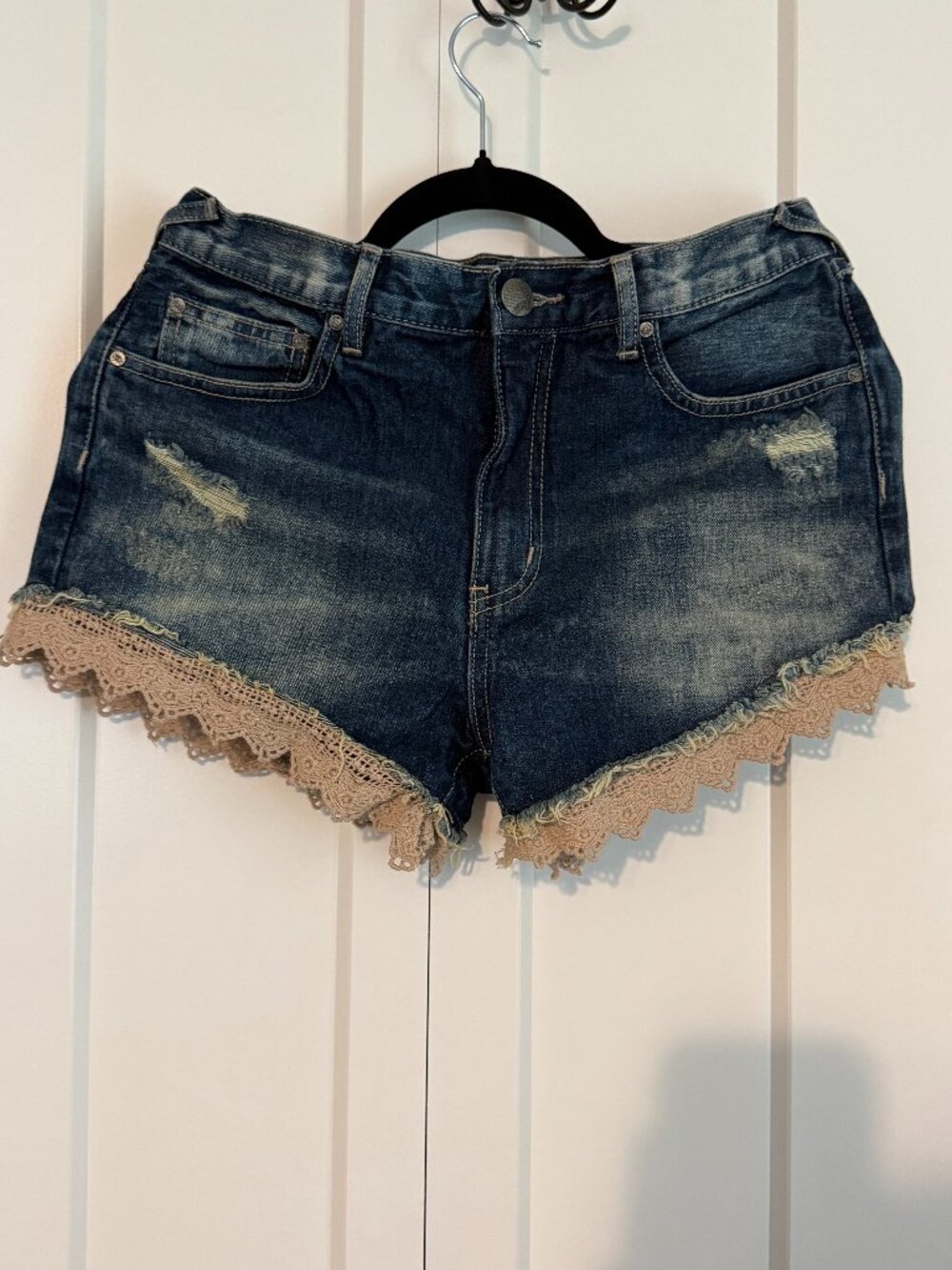 Free People Denim Shorts with Crochet Lace Trim – Women's W27